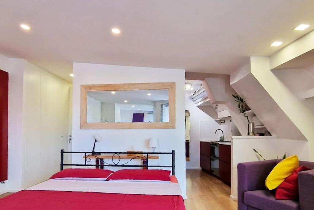 Penthouse Utopoli -porta Portese Apartment